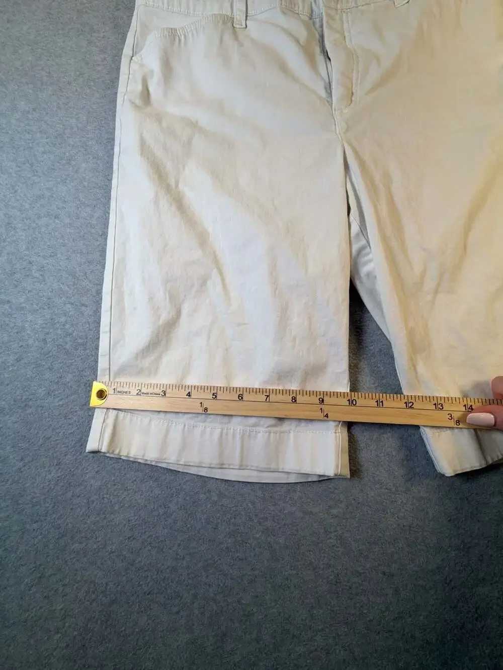 Jones New York Jeans White Trouser Shorts Size 12